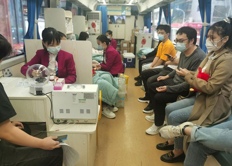 “紅色行動”無償獻血，深度網員工綻放正能量